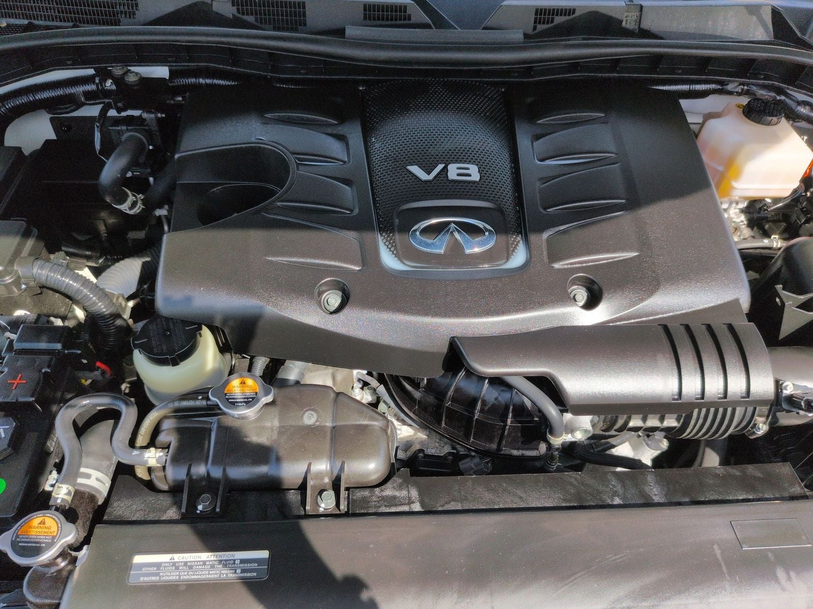 2023 INFINITI QX80 LUXE