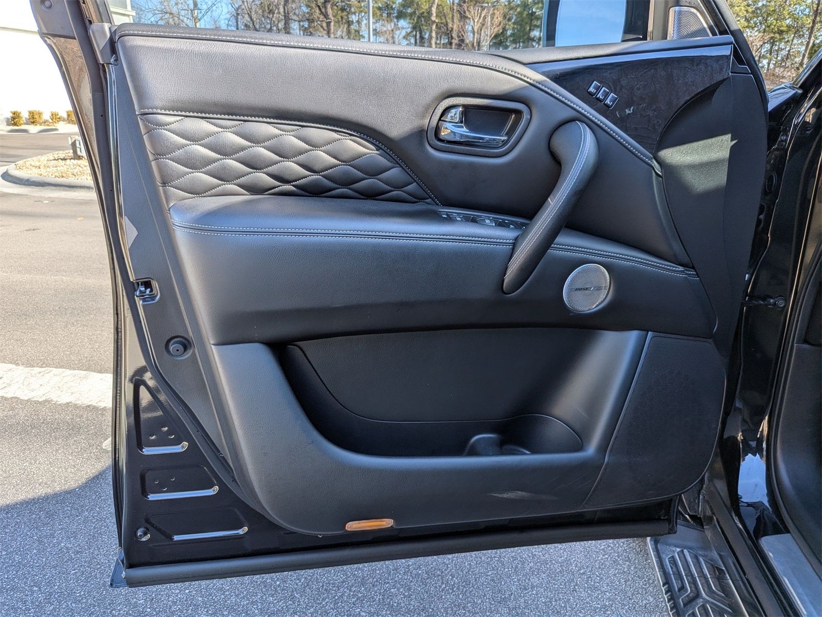 2024 INFINITI QX80 Sensory