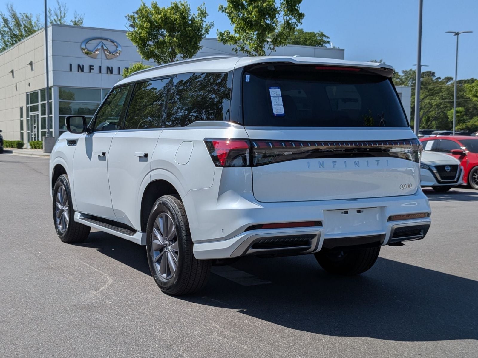 2026 INFINITI QX80 PURE