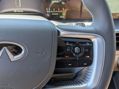 2026 INFINITI QX80 LUXE