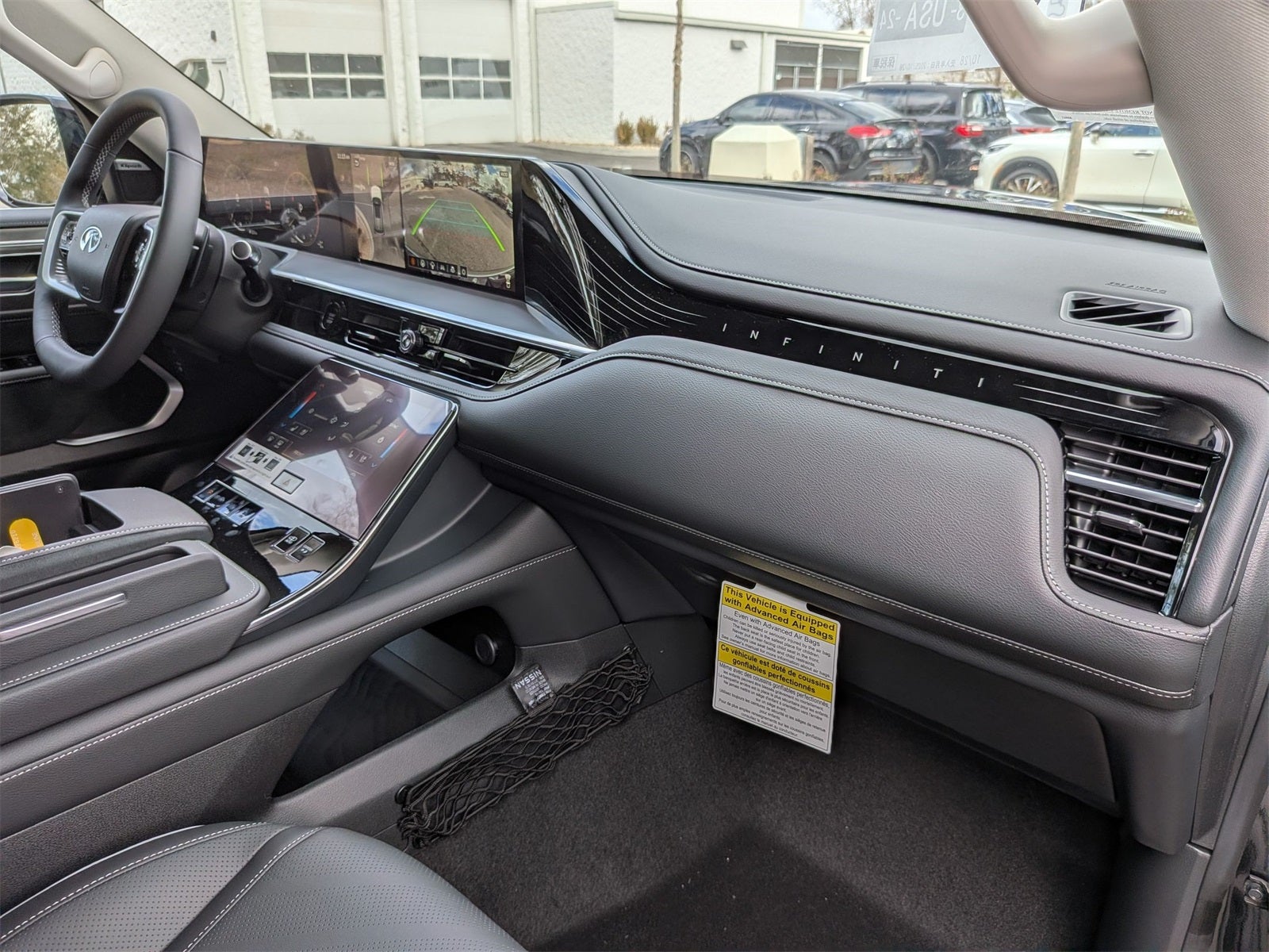 2026 INFINITI QX80 LUXE