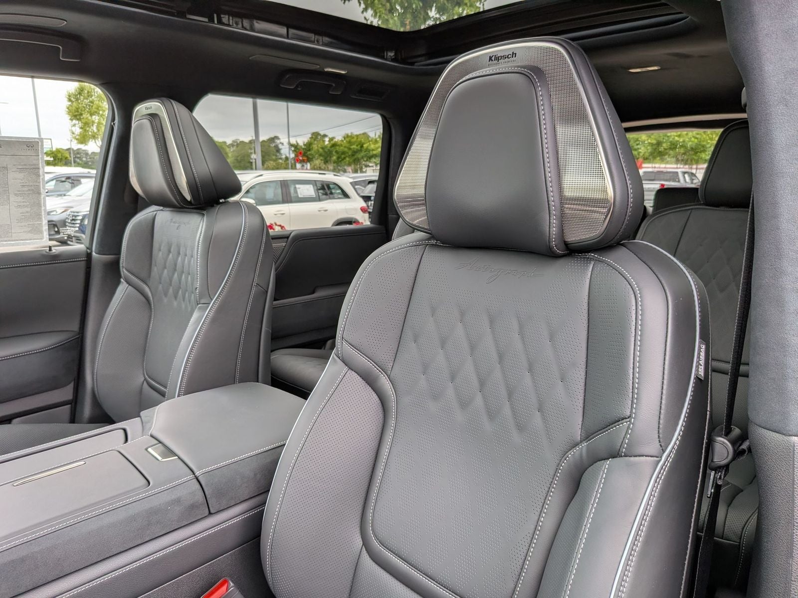 2026 INFINITI QX80 AUTOGRAPH