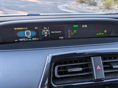 2021 Toyota Prius XLE