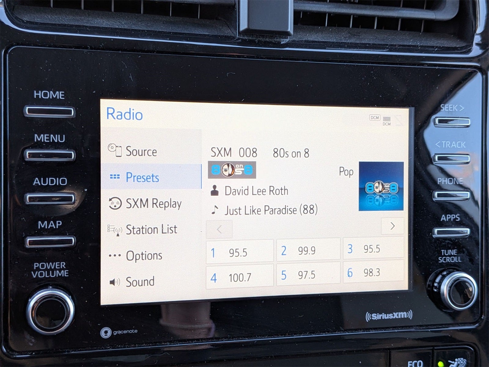 2021 Toyota Prius XLE