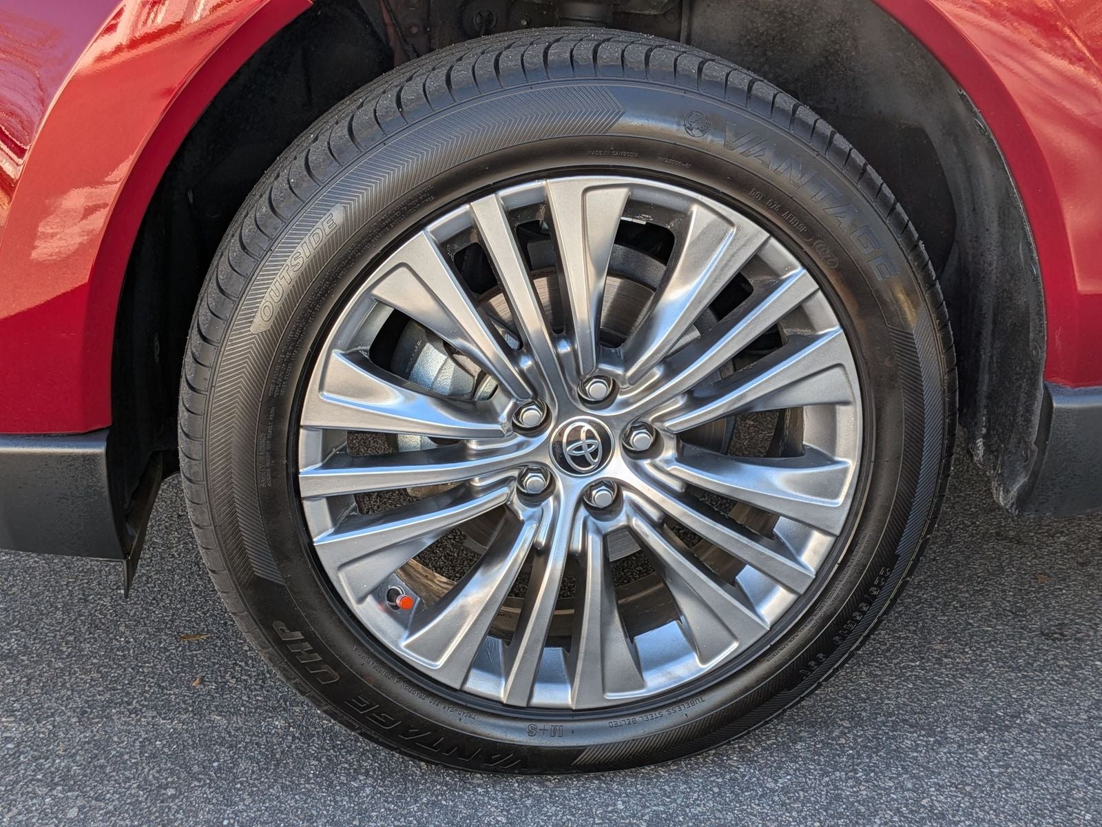 2021 Toyota Venza XLE