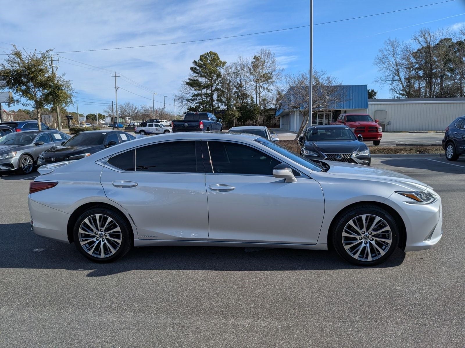 2019 Lexus ES 300h