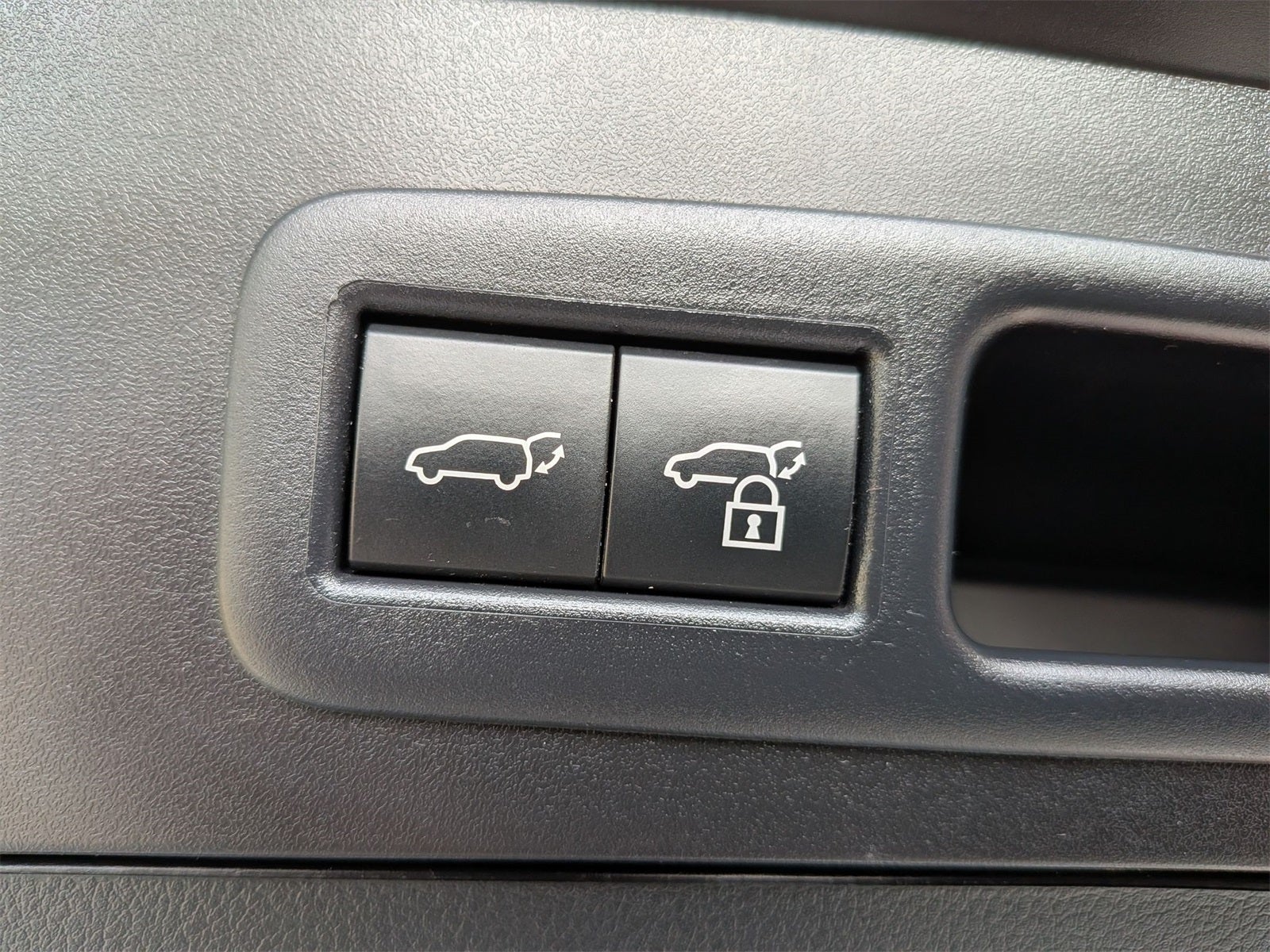 2023 Lexus UX 250h F SPORT Handling