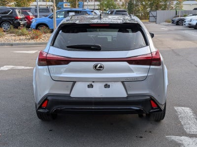 2023 Lexus UX 250h F SPORT Handling
