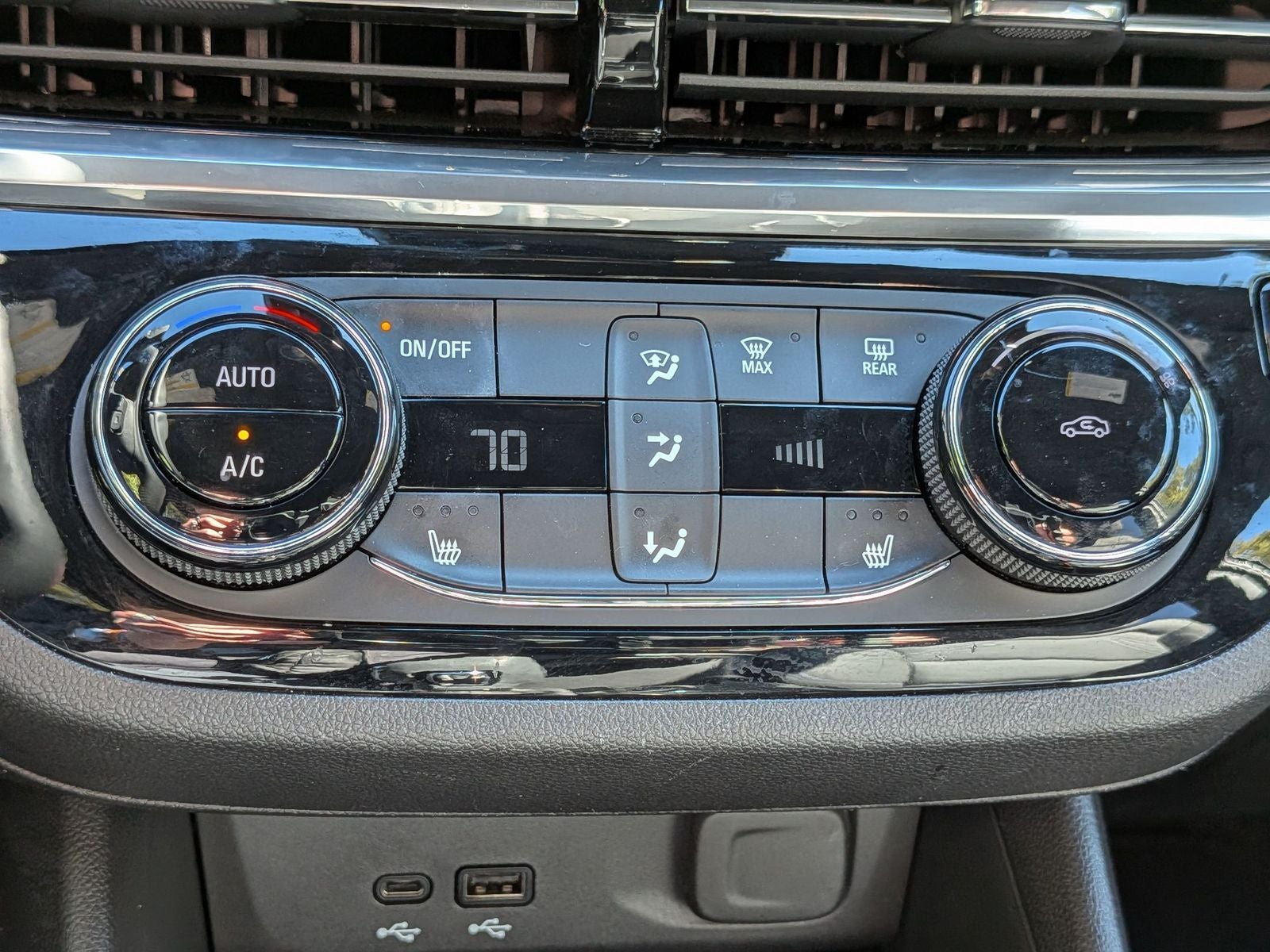 2024 Buick Envista Sport Touring
