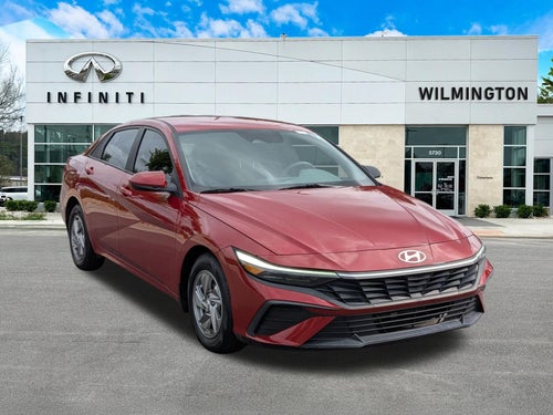 2025 Hyundai Elantra SE