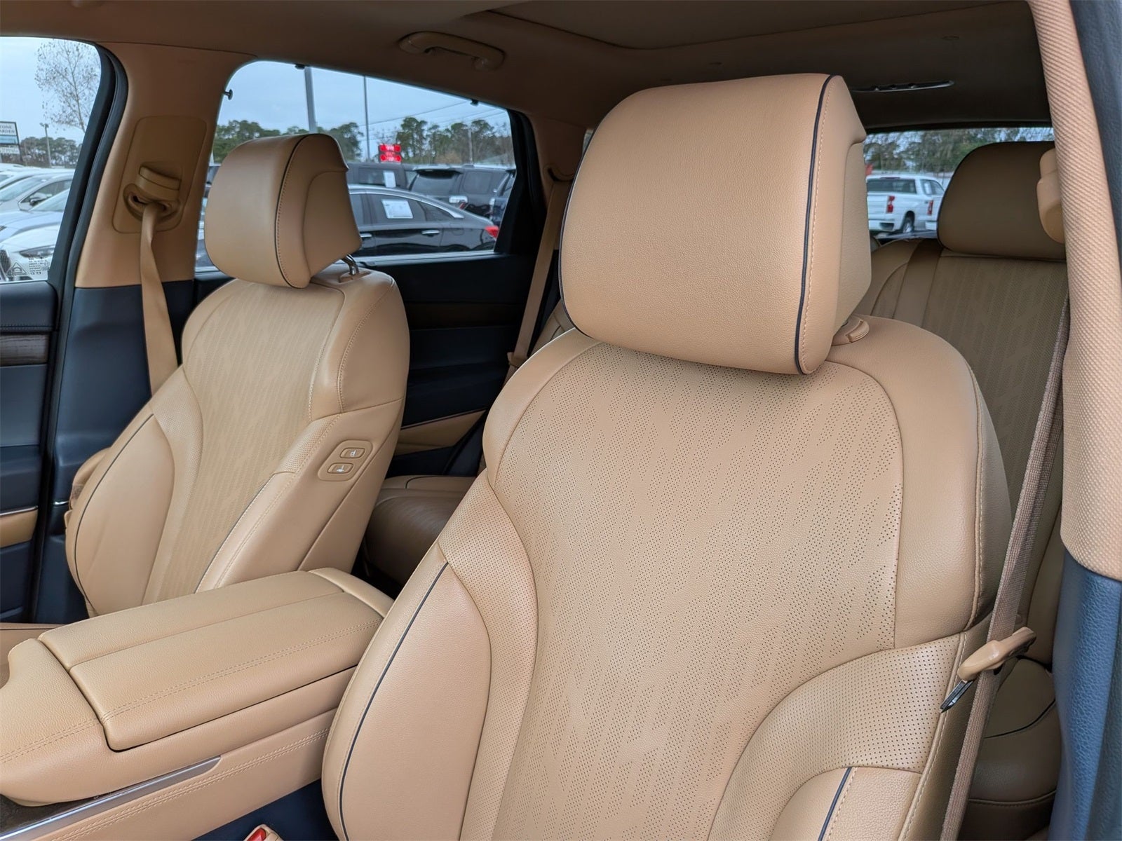 2023 Genesis GV80 2.5T