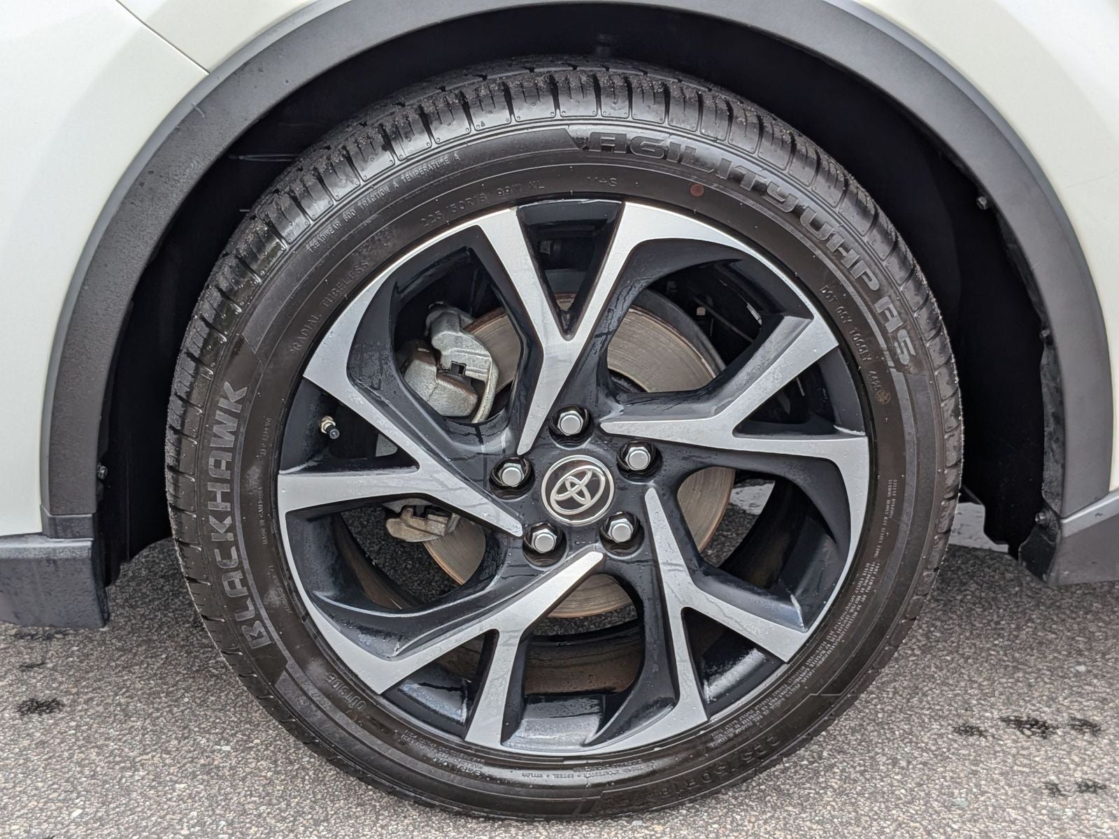 2020 Toyota C-HR XLE
