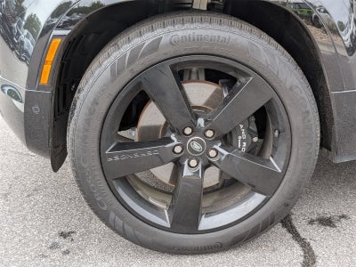 2024 Land Rover Defender 130 V8