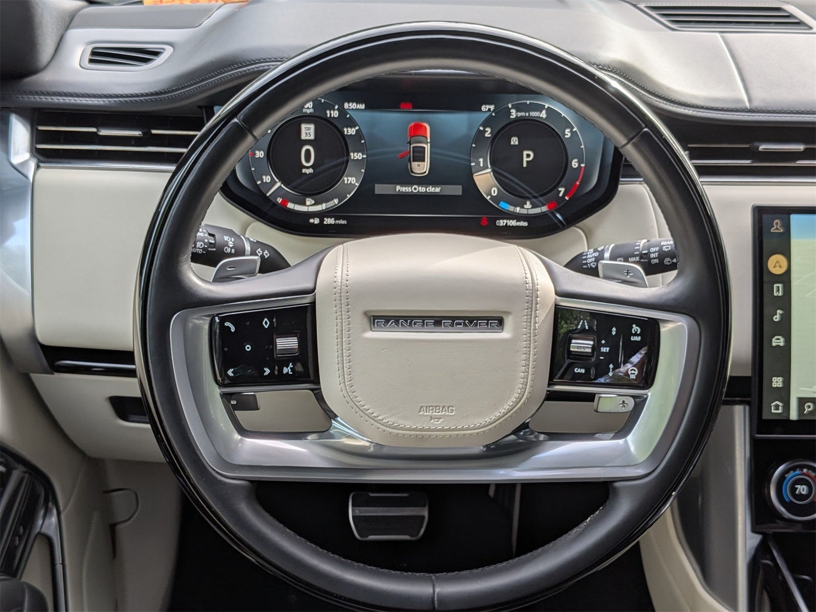 2023 Land Rover Range Rover SE