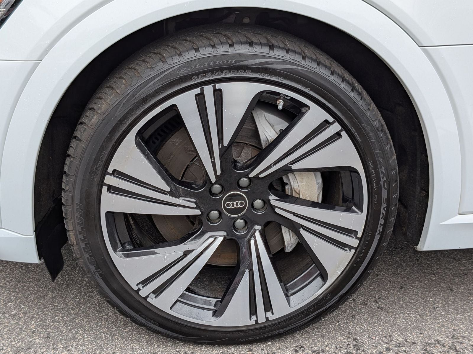 2024 Audi Q8 Sportback e-tron Prestige S line quattro