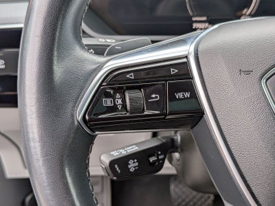 2024 Audi Q8 Sportback e-tron Prestige S line quattro