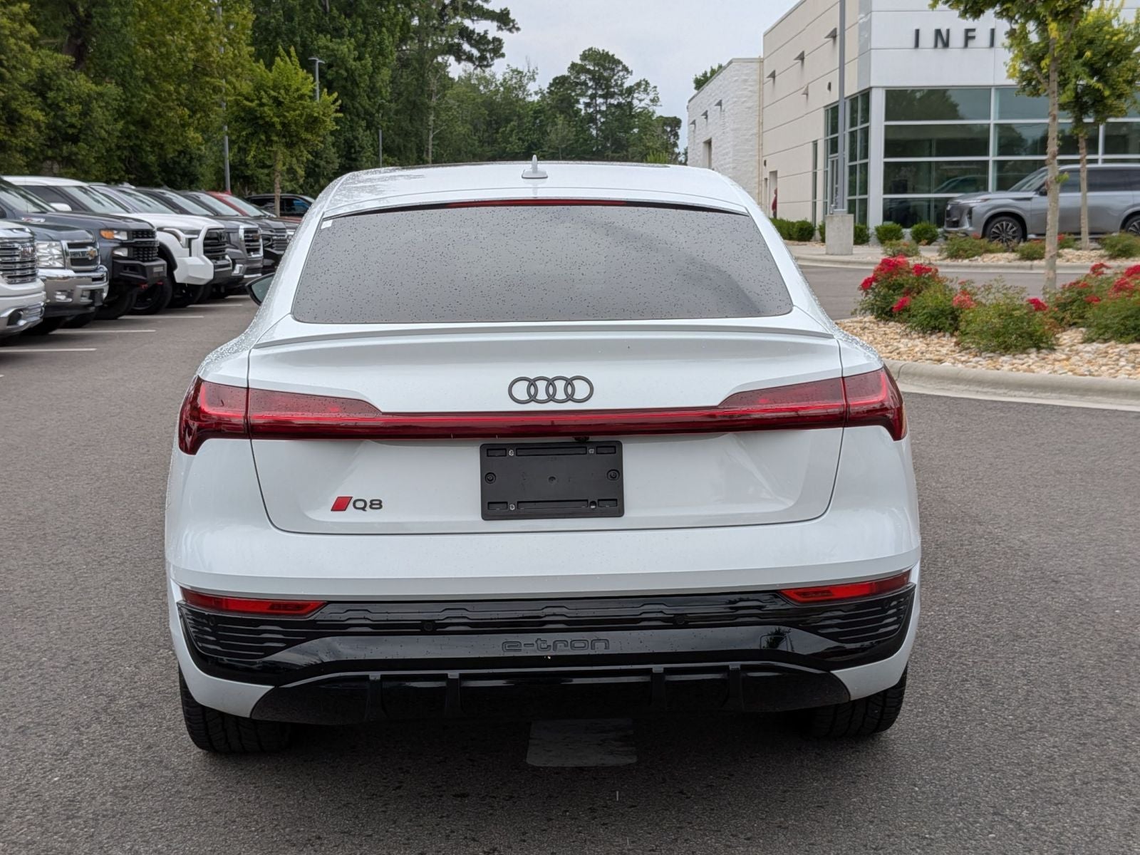 2024 Audi Q8 Sportback e-tron Prestige S line quattro