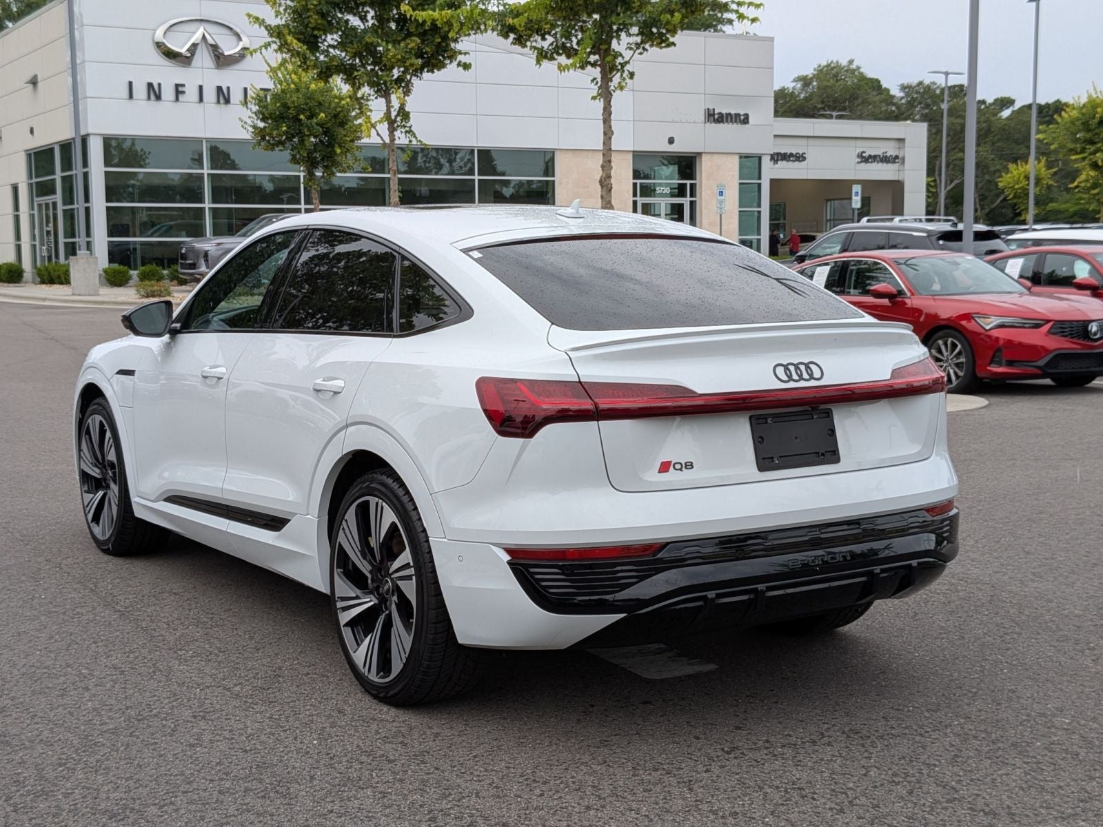 2024 Audi Q8 Sportback e-tron Prestige S line quattro