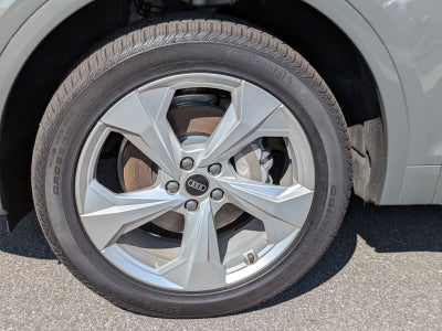2023 Audi Q5 45 S line Premium quattro