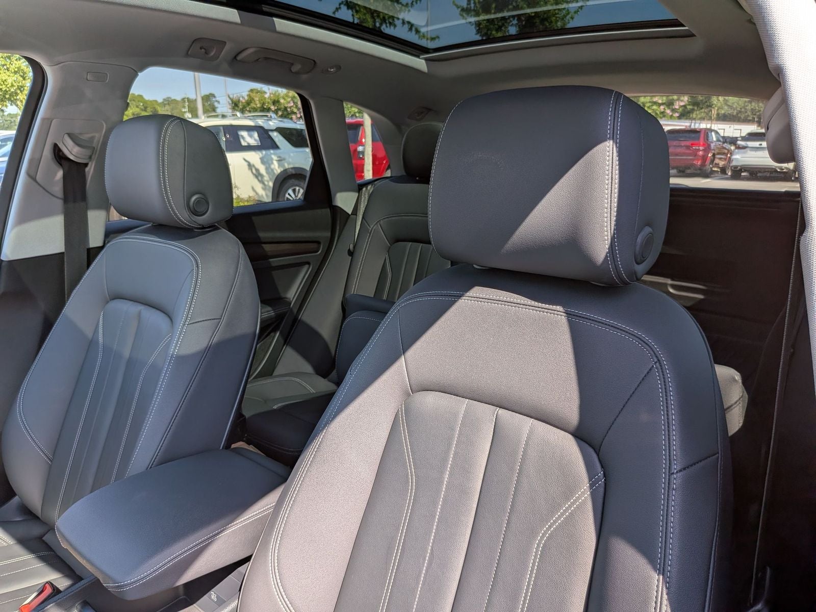 2023 Audi Q5 45 S line Premium quattro
