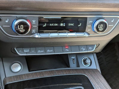 2023 Audi Q5 45 S line Premium quattro