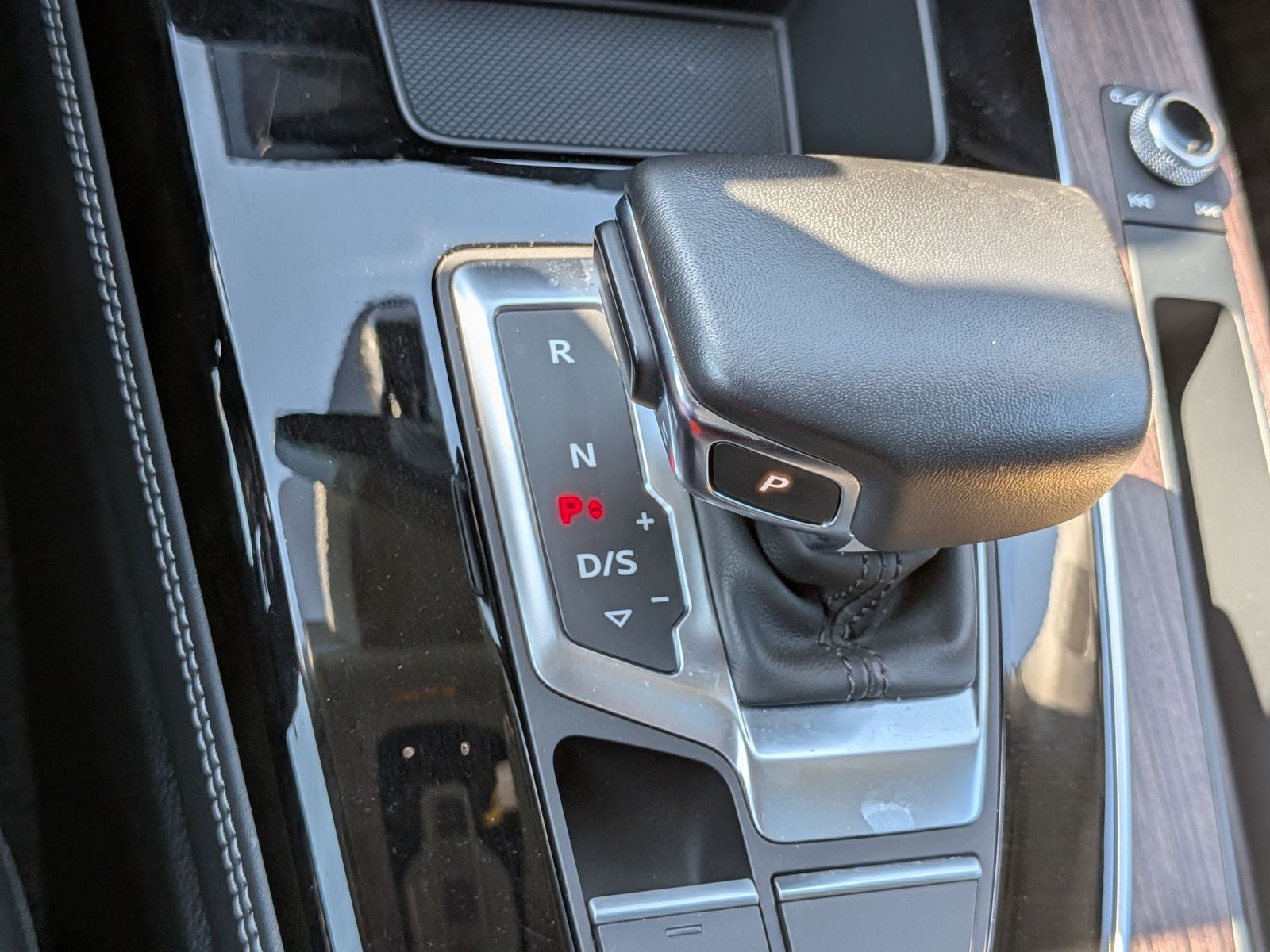 2023 Audi Q5 45 S line Premium quattro