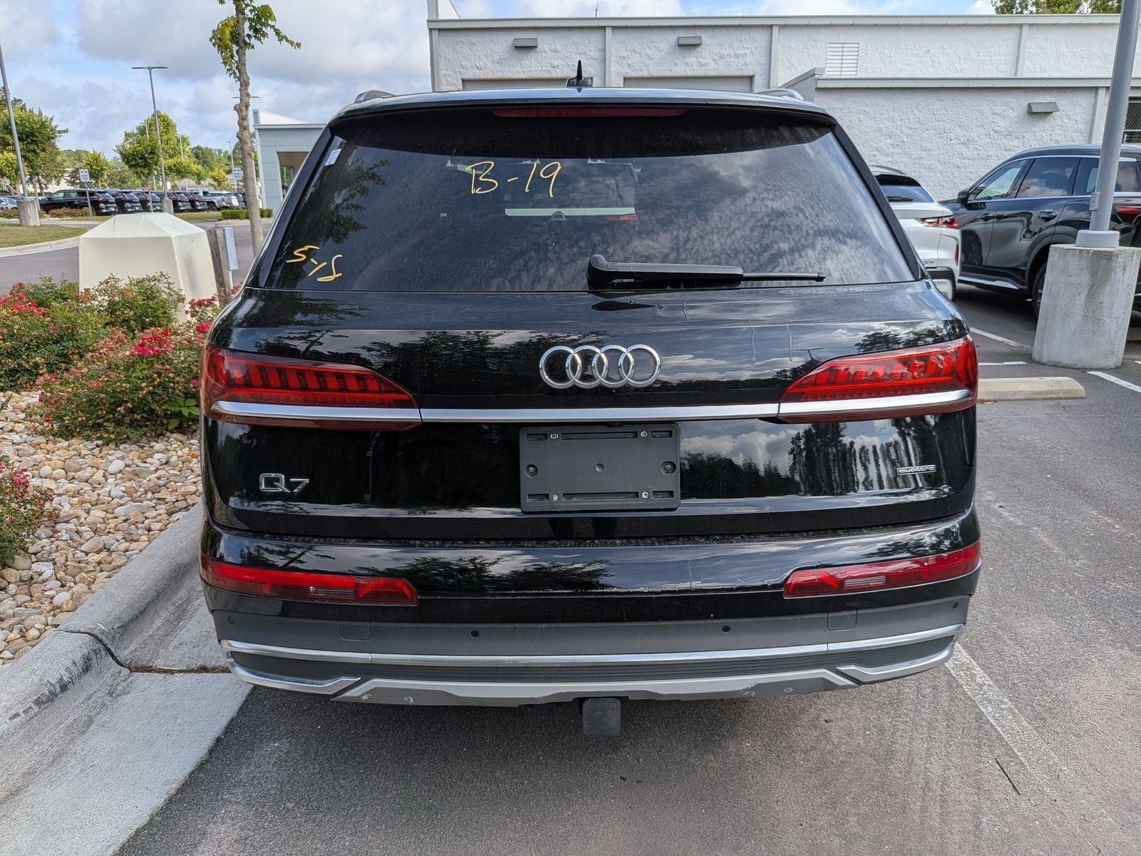 2021 Audi Q7 45 Premium Plus quattro