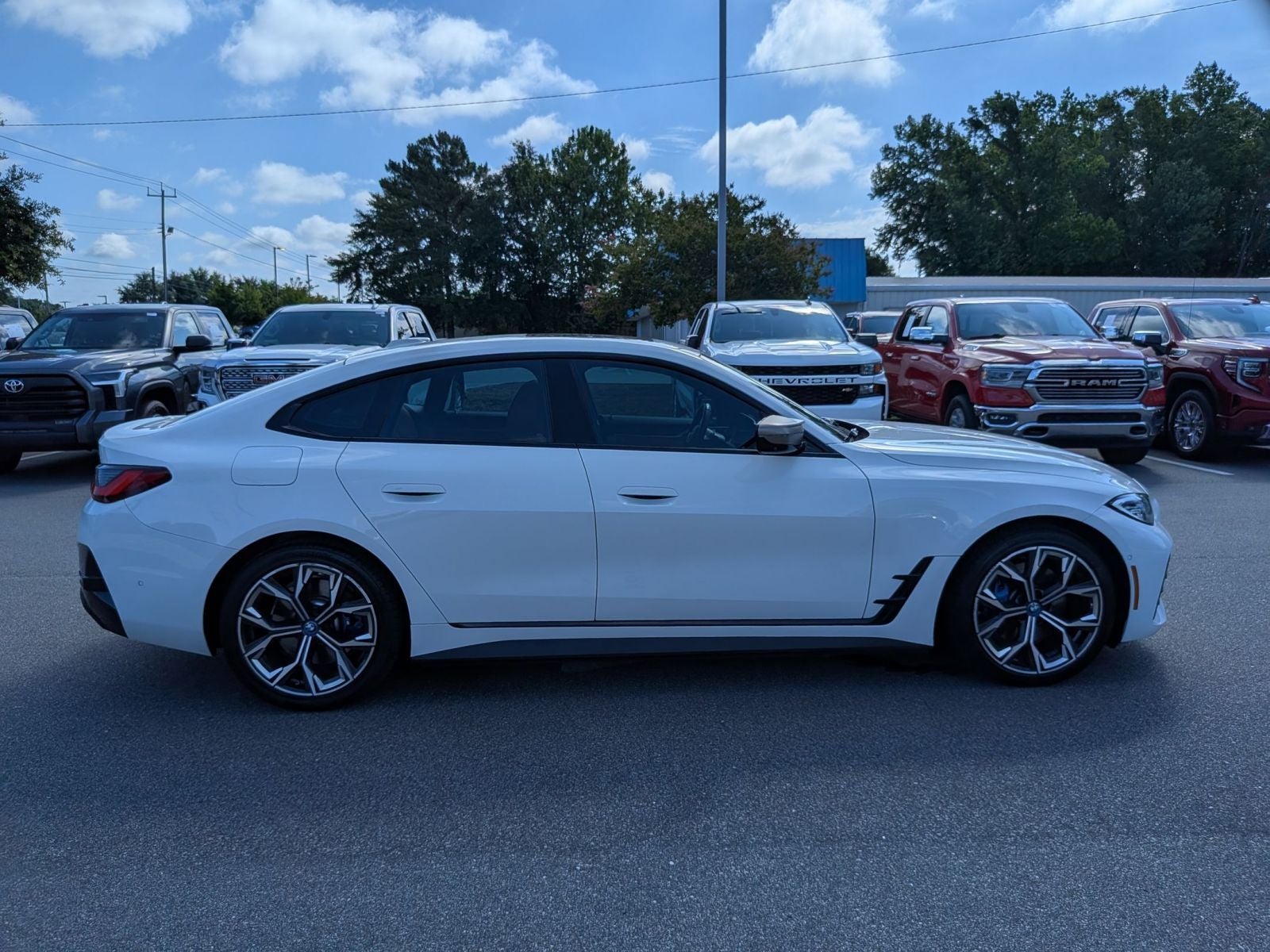 2023 BMW i4 M50