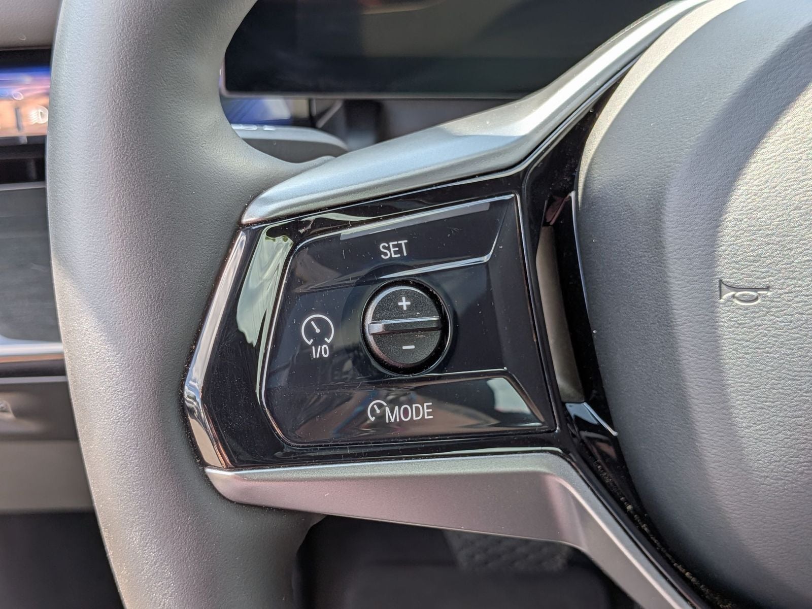 2025 BMW i5 eDrive40