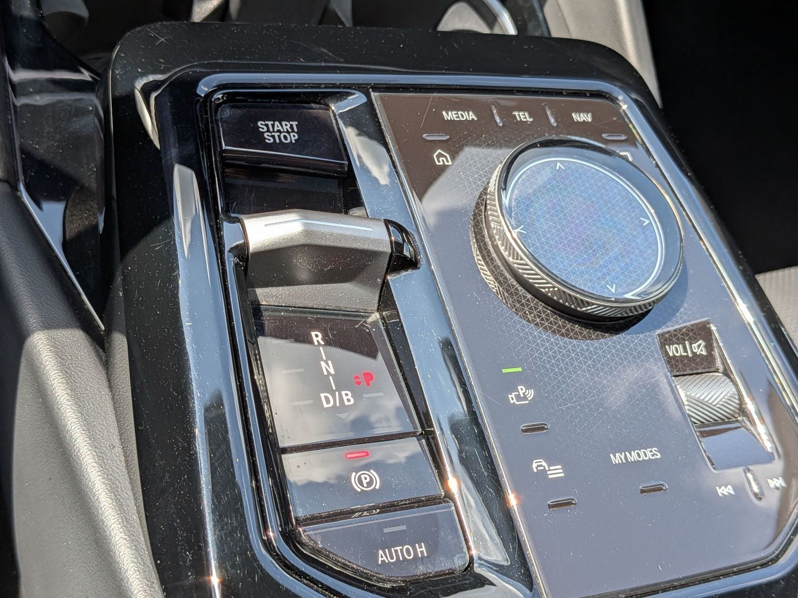 2025 BMW i5 eDrive40