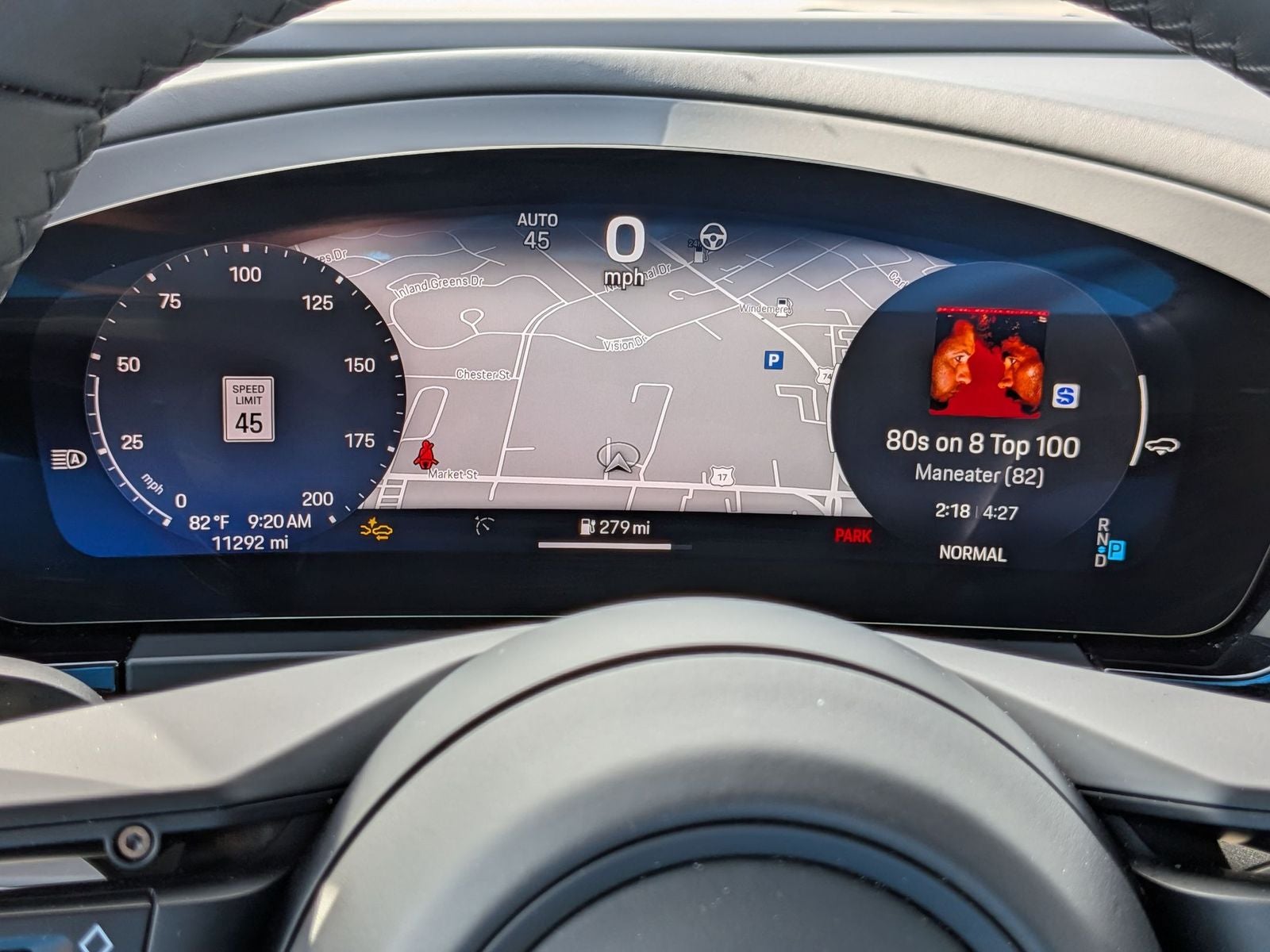 2025 Porsche Macan Electric 4