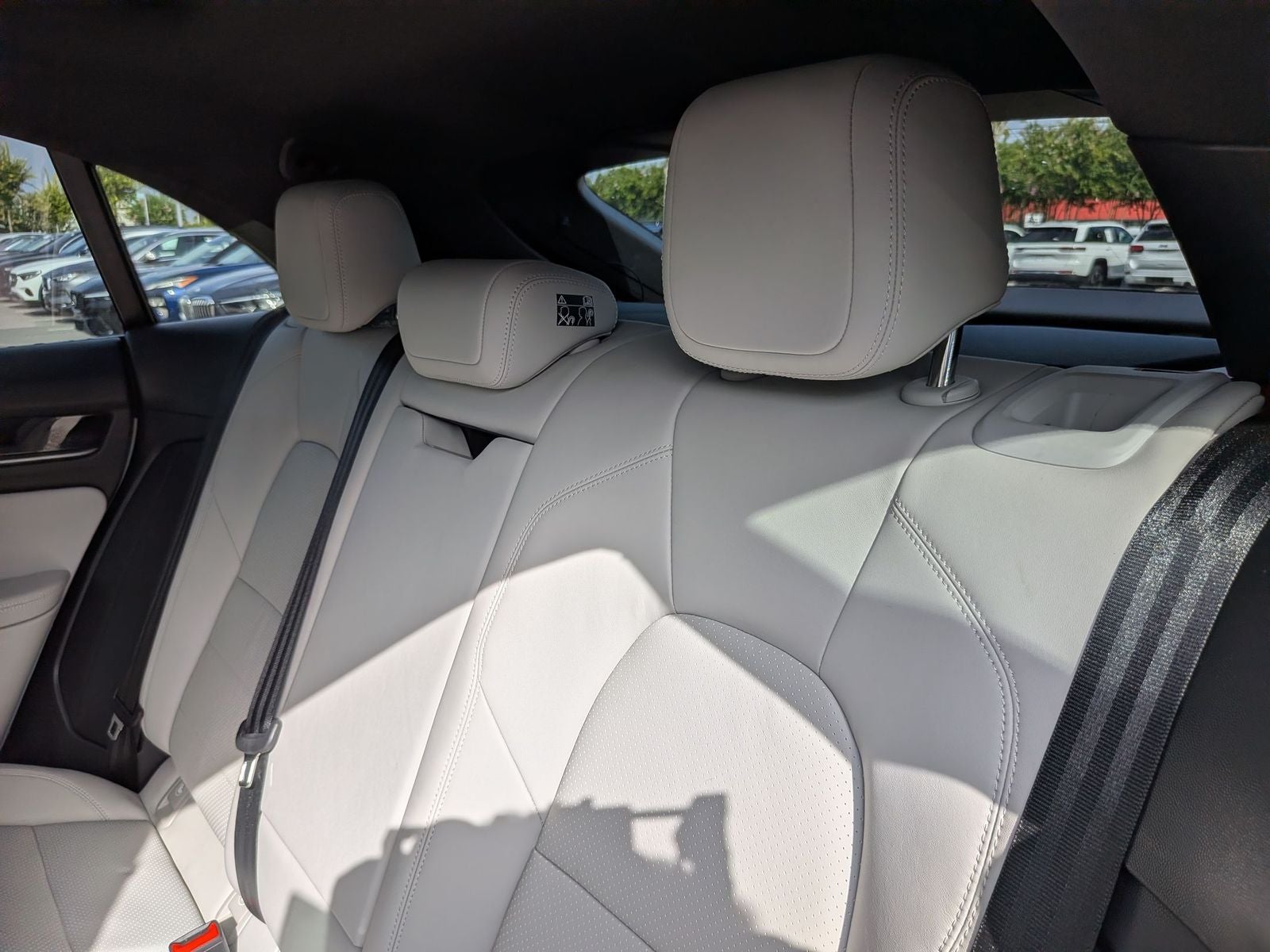 2025 Porsche Macan Electric 4