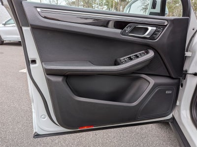 2021 Porsche Macan S