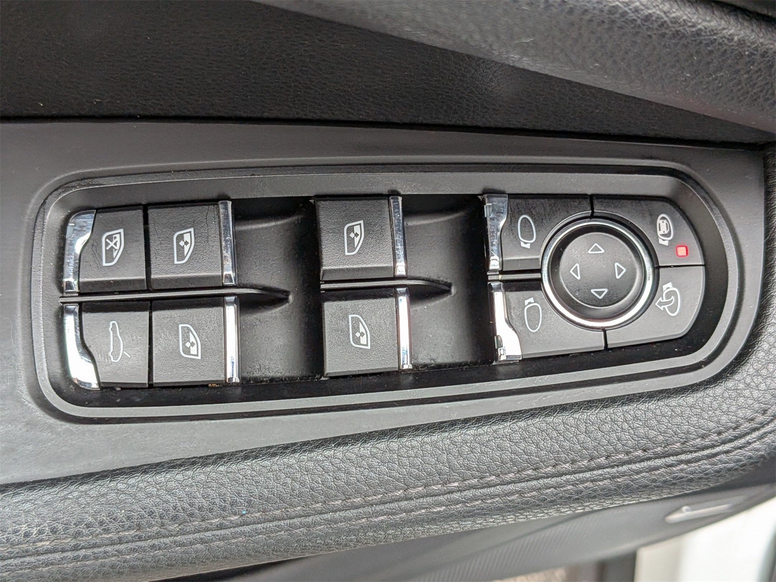 2021 Porsche Macan S