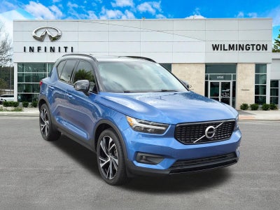 2021 Volvo XC40 R-Design