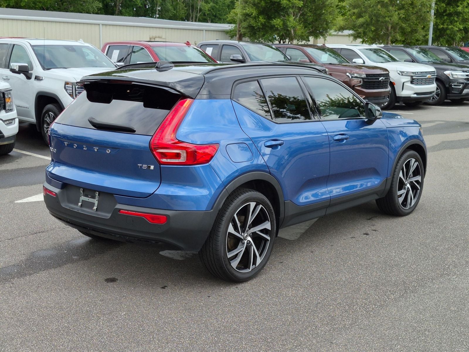 2021 Volvo XC40 R-Design