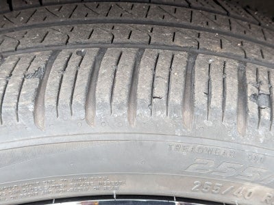 2023 Volvo XC60 B5 Ultimate Dark Theme