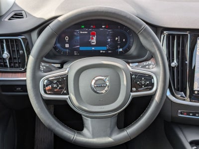 2025 Volvo V60 Cross Country B5 Plus