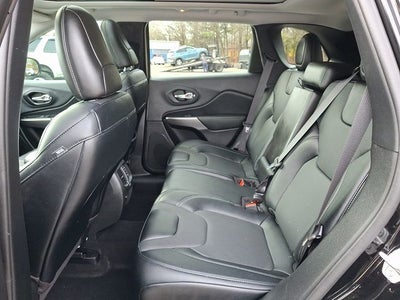 2022 Jeep Cherokee Latitude Lux