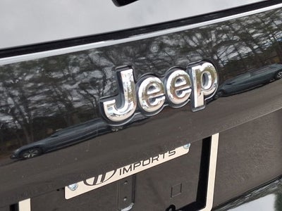 2022 Jeep Cherokee Latitude Lux