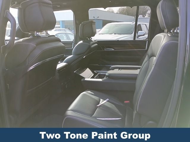 2022 Jeep Grand Wagoneer Series II