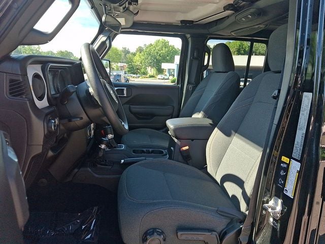 2024 Jeep Gladiator Sport
