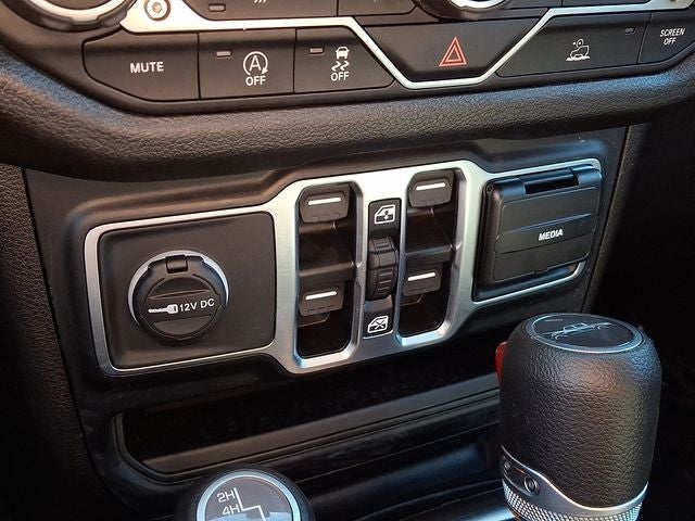 2024 Jeep Gladiator Sport