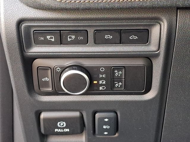 2024 Ford F-150 Lightning Lariat