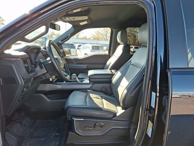 2022 Ford F-150 Lightning Lariat