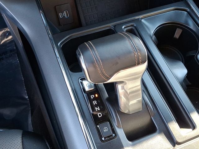 2022 Ford F-150 Lightning Lariat