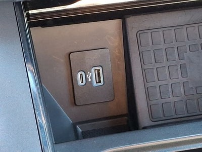 2022 Ford F-150 Lightning Lariat