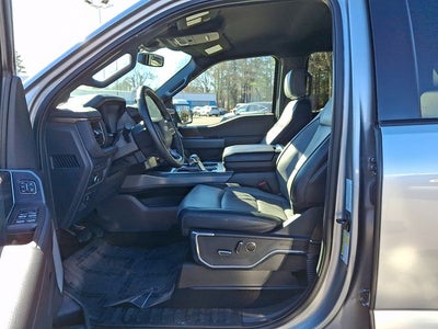 2022 Ford F-150 Lightning Lariat