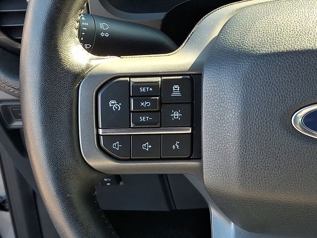 2022 Ford F-150 Lightning Lariat