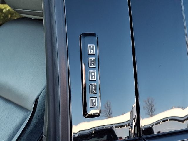 2022 Ford F-150 Lightning Lariat